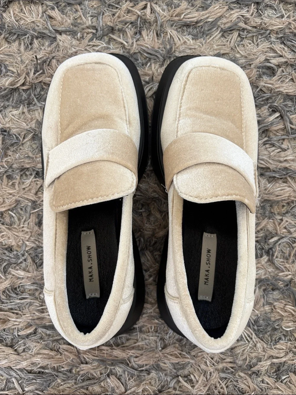 Velvet Slip-On Loafers in Cream with Subtle Platform Black Sole Size 36
